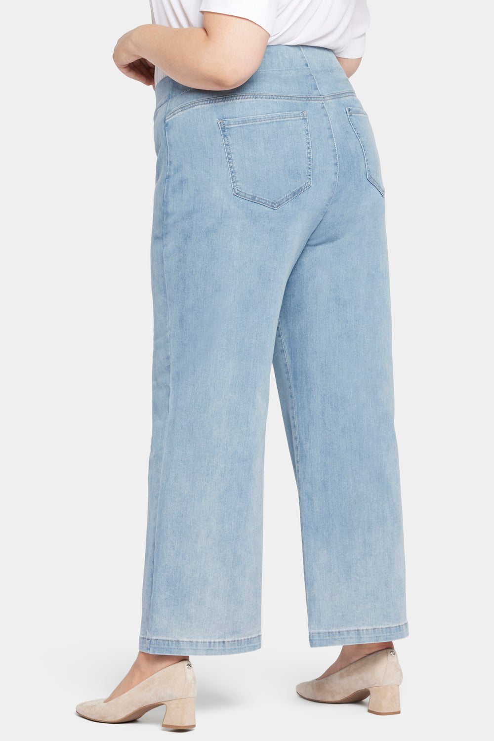 Pull-On Teresa Wide Leg Jeans In Plus Size - Crystalline