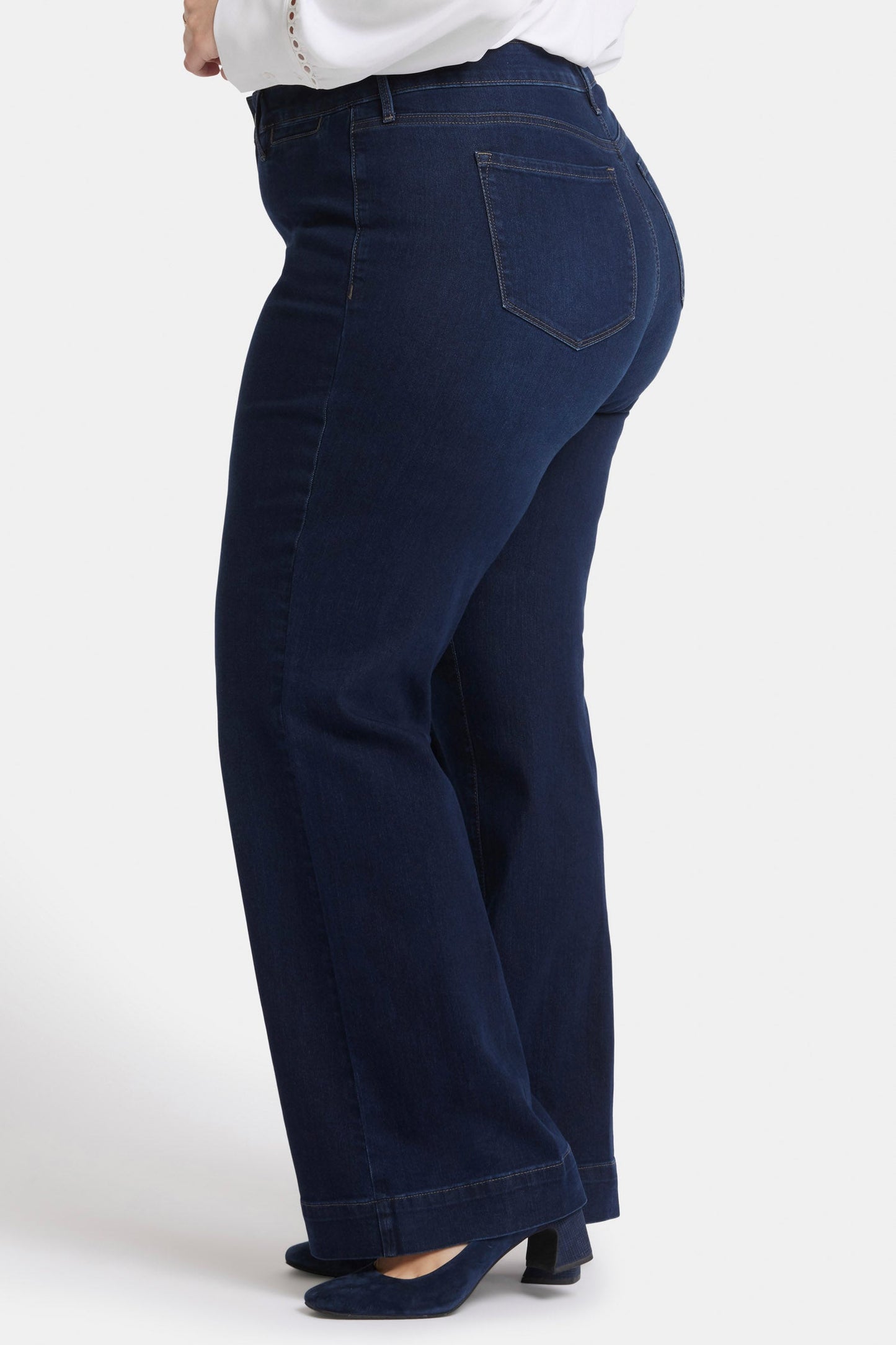 Teresa Trouser Jeans In Plus Size - Burbank Wash