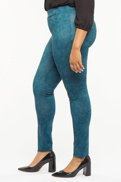 Modern Legging Pants In Plus Size - Cheshire Hill
