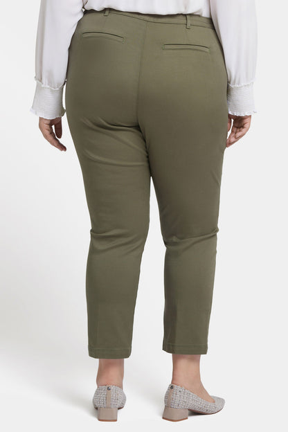Sadie Slim Pants In Plus Size - Avocado